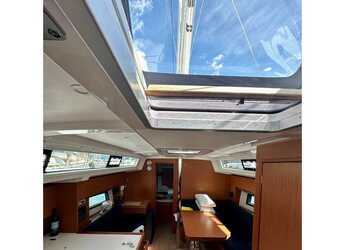 Chartern Sie segelboot in Trogir (ACI marina) - Bavaria C38