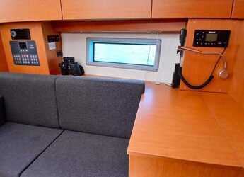 Rent a sailboat in D-Marin Marina Lefkas - Bavaria C38