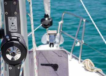 Rent a sailboat in D-Marin Marina Lefkas - Bavaria Cruiser 37 - 3 cab.