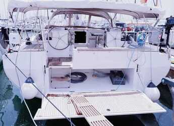 Rent a sailboat in Real Club Náutico de Palma - Bavaria C50 Style - 5 + 1 cab.