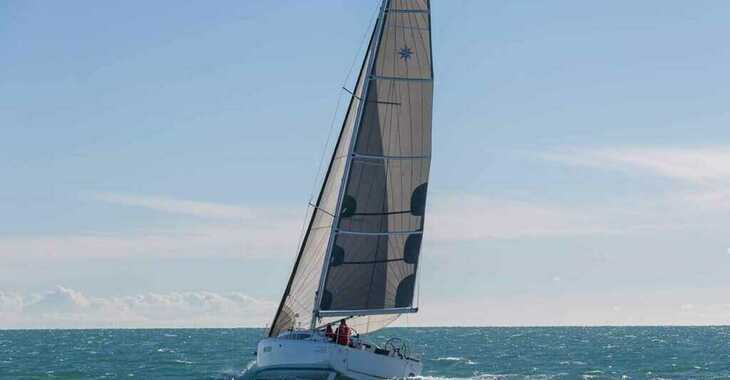 Rent a sailboat in Contra Muelle Mollet - Sun Odyssey 380