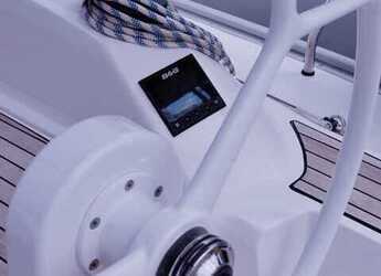 Rent a sailboat in Real Club Náutico de Palma - Bavaria Cruiser 34 - 2 cab.