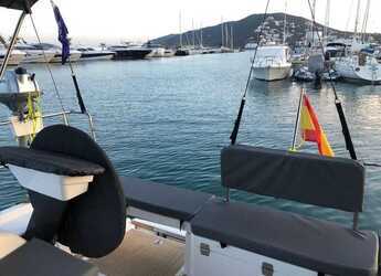 Rent a sailboat in Club Naútico de Sant Antoni de Pormany - DUFOUR 37 NEW 2023