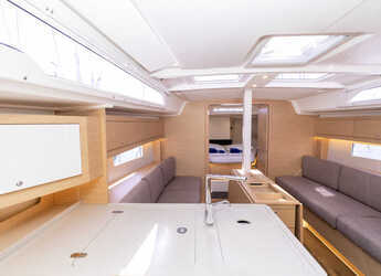 Louer voilier à Sangulin Marina - Dufour 37 - 3 cab.