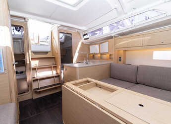 Louer voilier à Sangulin Marina - Dufour 37 - 3 cab.