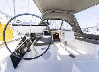 Louer voilier à Sangulin Marina - Dufour 37 - 3 cab.