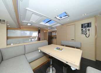 Louer voilier à Sangulin Marina - Dufour 530 - 5 + 1 cab.