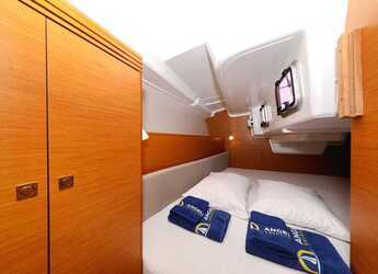 Louer voilier à Sangulin Marina - Sun Odyssey 33i