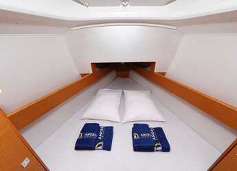 Louer voilier à Sangulin Marina - Sun Odyssey 33i