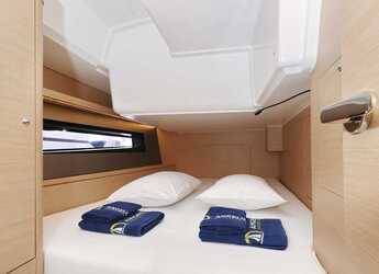 Chartern Sie segelboot in Trogir (ACI marina) - Dufour 41 - 3 cab.