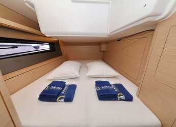 Chartern Sie segelboot in Trogir (ACI marina) - Dufour 41 - 3 cab.