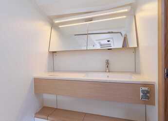 Chartern Sie segelboot in Trogir (ACI marina) - Dufour 41 - 3 cab.