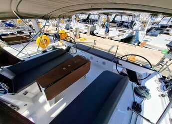 Chartern Sie segelboot in Trogir (ACI marina) - Dufour 41 - 3 cab.