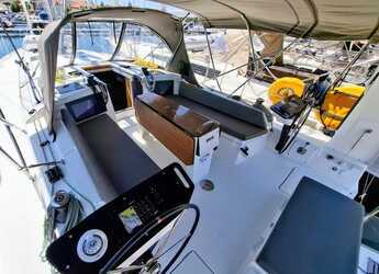 Chartern Sie segelboot in Trogir (ACI marina) - Dufour 41 - 3 cab.