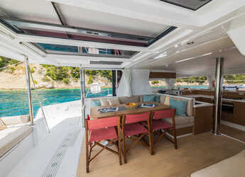 Alquilar catamarán en Marina Kastela - Bali 4.2 - 4 + 1 cab.