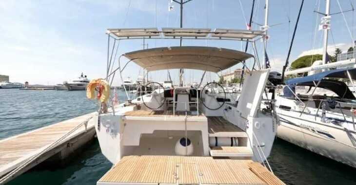 Rent a sailboat in Mykonos Marina - Dufour 560