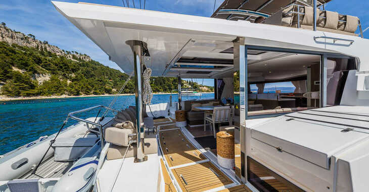 Rent a catamaran in ACI Marina Dubrovnik - Bali 4.6 - 5 + 2 cab.