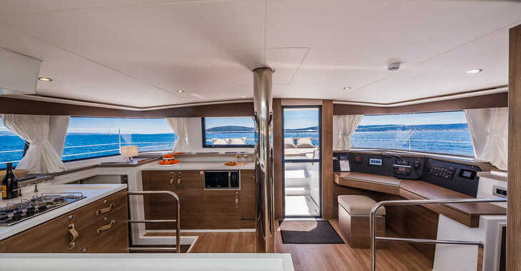 Rent a catamaran in ACI Marina Dubrovnik - Bali 4.6 - 5 + 2 cab.