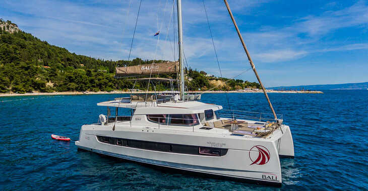 Chartern Sie katamaran in ACI Marina Dubrovnik - Bali 4.6 - 5 + 2 cab.