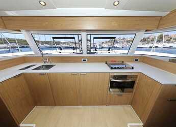 Rent a catamaran in Marina Mandalina - Bali Catsmart - 4 + 1 cab.