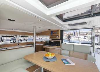 Rent a catamaran in Marina Mandalina - Bali Catsmart - 4 + 1 cab.
