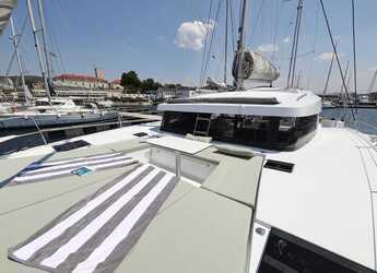 Rent a catamaran in Marina Mandalina - Bali Catsmart - 4 + 1 cab.