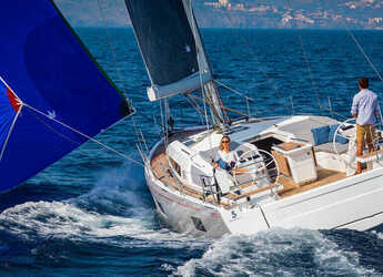 Rent a sailboat in Alimos Marina - Oceanis 46.1