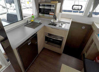 Alquilar catamarán en Marina Mandalina - Lagoon 40