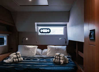 Rent a catamaran in Marina di Portisco - Bali 4.6