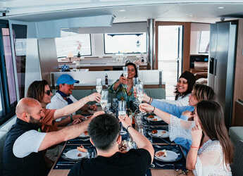 Rent a catamaran in Marina di Portisco - Bali 4.6