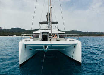 Rent a catamaran in Marina di Portisco - Bali 4.6