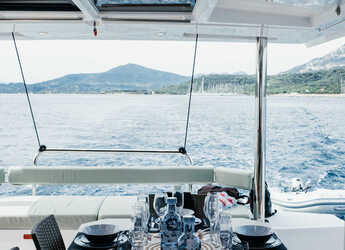 Rent a catamaran in Marina di Portisco - Bali 4.6