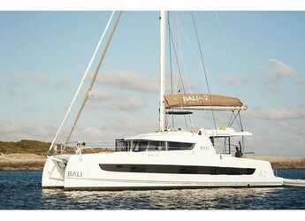 Rent a catamaran in Marina d'Arechi - Bali 4.2