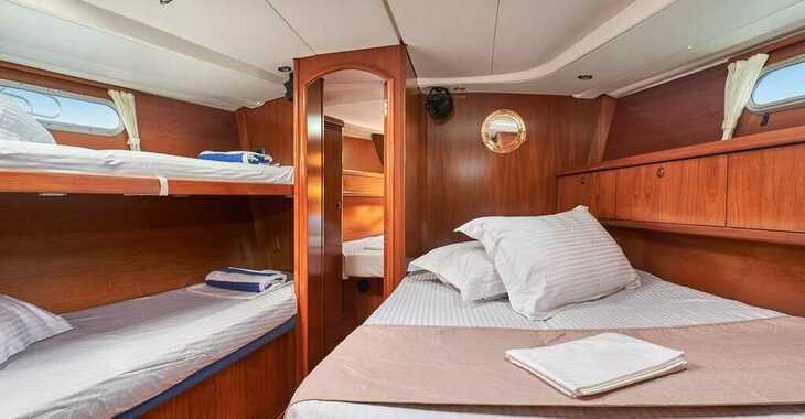 Chartern Sie segelboot in Perigiali Quay - Sun Odyssey 54DS