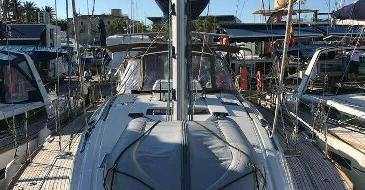 Chartern Sie segelboot in Marina del Sur. Puerto de Las Galletas - Sun Odyssey 519
