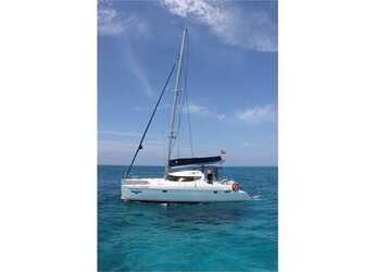 Rent a catamaran in Marina Cienfuegos - Lavezzi 40-4