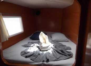 Alquilar catamarán en Marina Cienfuegos - Lagoon 380