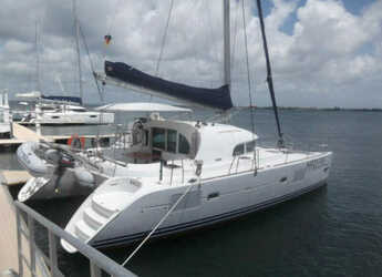 Rent a catamaran in Marina Cienfuegos - Lagoon 380