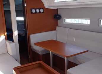 Louer voilier à Muelle de la lonja - Sun Odyssey 410