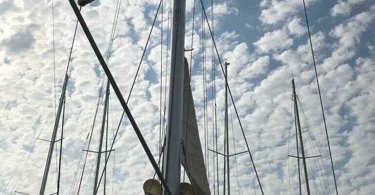Chartern Sie segelboot in Muelle de la lonja - Elan 434 Impression 1