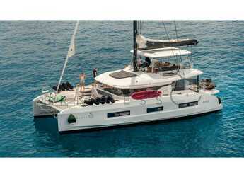 Rent a catamaran in Marina Nava - Lagoon 55 luxury owner version (2023)