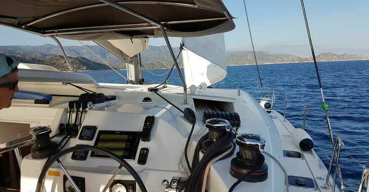 Alquilar catamarán en Ibiza Magna - Lagoon 421