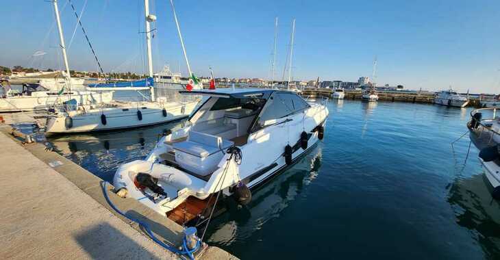 Chartern Sie motorboot in Marina Frapa Dubrovnik - Rio Parana 38