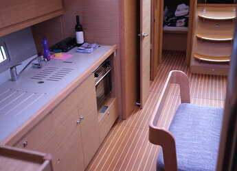 Alquilar velero en Marina Kremik - Dufour 430