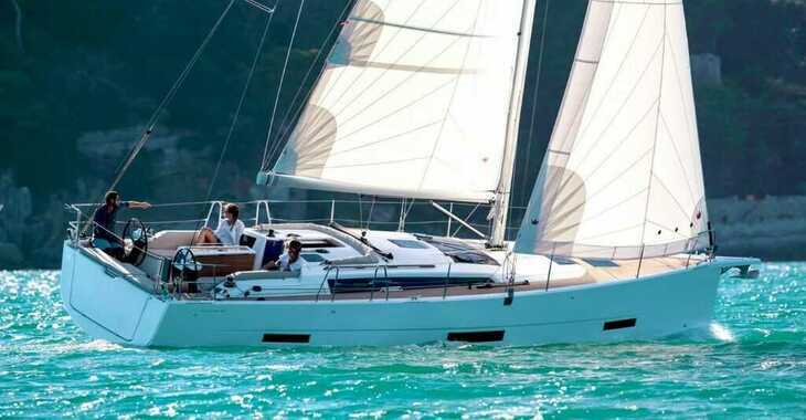 Rent a sailboat in Marina Zaton - Dufour 390 GL