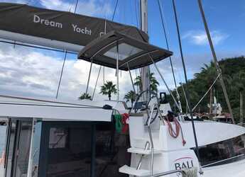 Louer catamaran à Marina Costa Baja - Bali 4.1 - 4 + 2 cab.