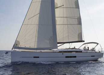 Rent a sailboat in Marina Costa Baja - Dufour 520 GL