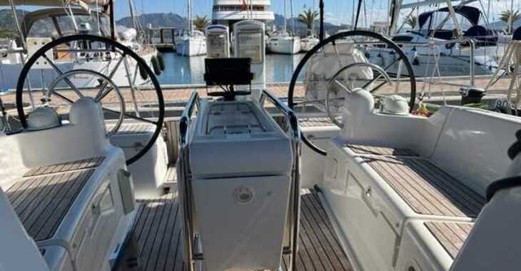 Rent a sailboat in Marina di Portisco - Sun Odyssey 409
