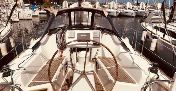 Chartern Sie segelboot in Marina di Portisco - Sun Odyssey 36i performance 