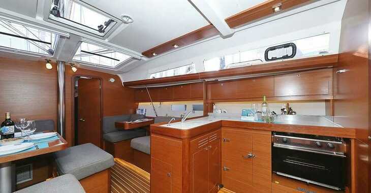 Rent a sailboat in Punat Marina - Dufour 412 GL